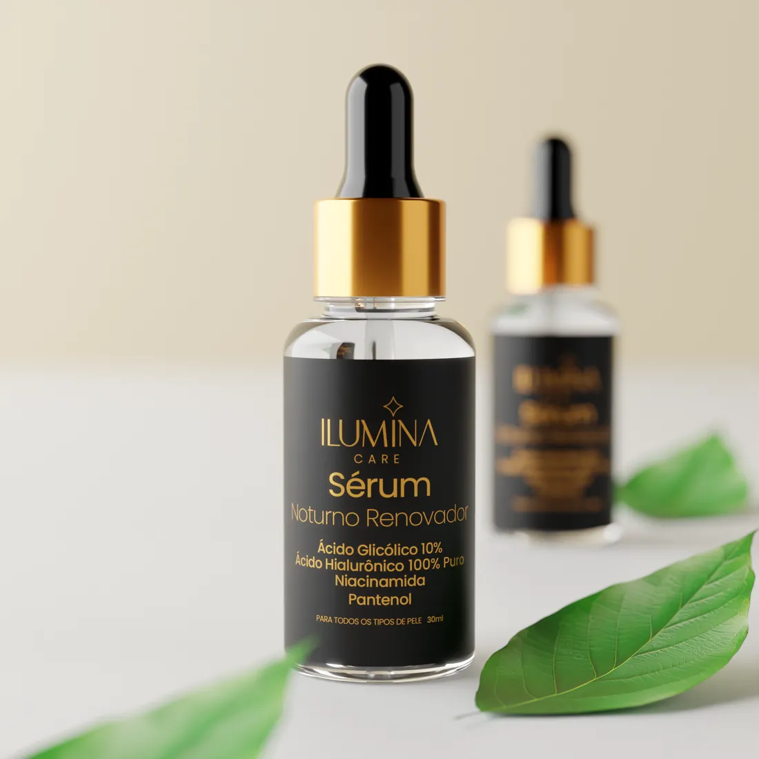 Sérum Noturno Renovador entre folhas verdes